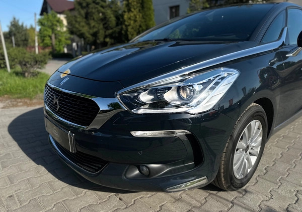 Citroen DS5 cena 49900 przebieg: 148000, rok produkcji 2017 z Nowy Dwór Mazowiecki małe 596